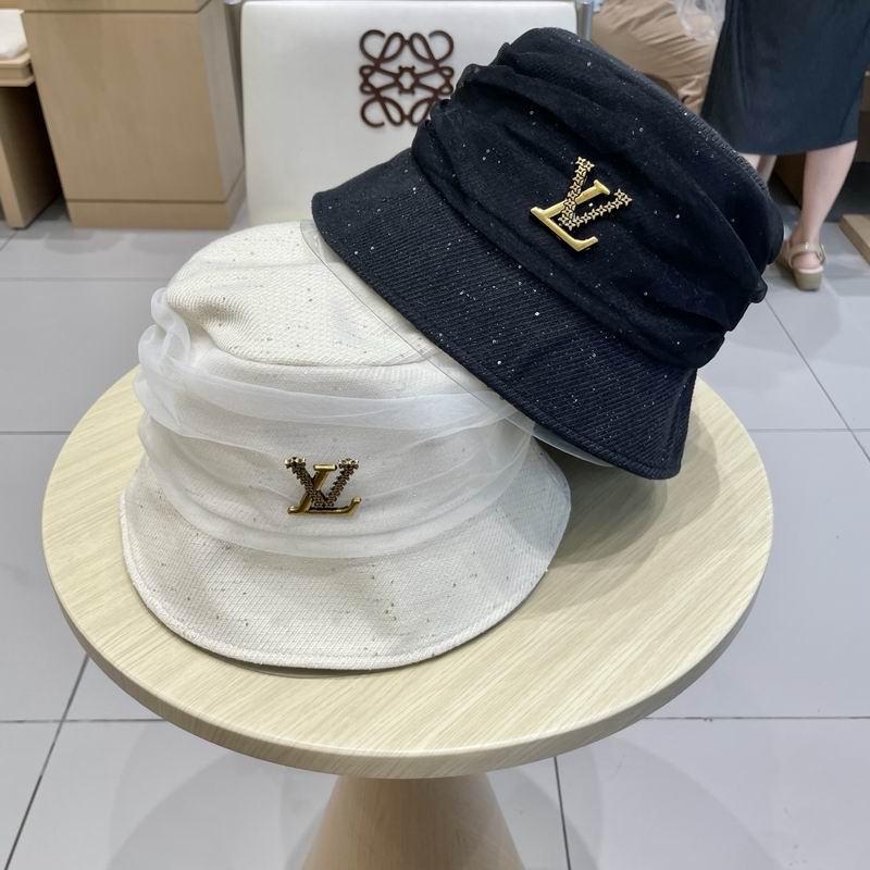 LV hat 090901
